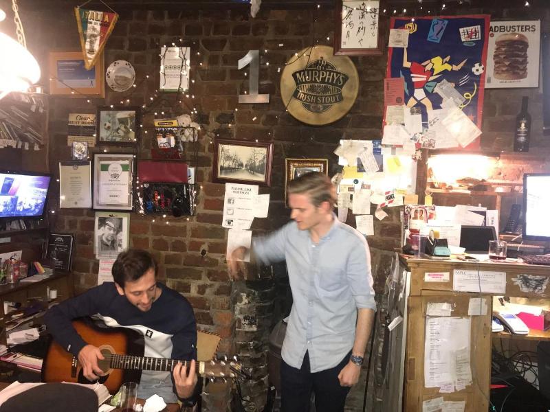 Embassie Backpackers Liverpool - Bar