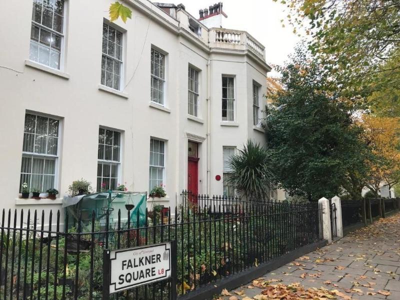 Embassie Backpackers Liverpool - Genel