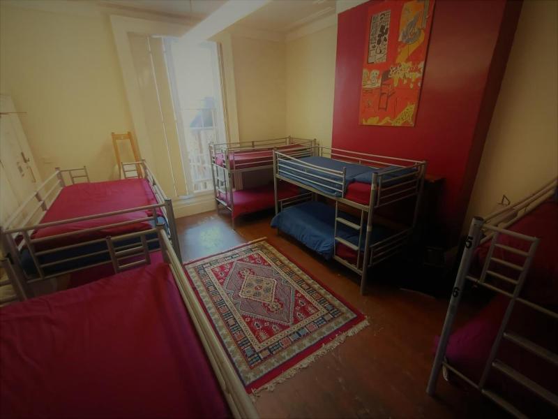 Embassie Backpackers Liverpool - Oda