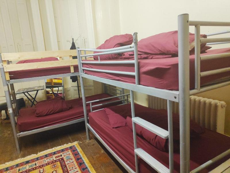 Embassie Backpackers Liverpool - Oda