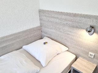 Adler Hotel Frankfurt fotoÄŸrafÄ±