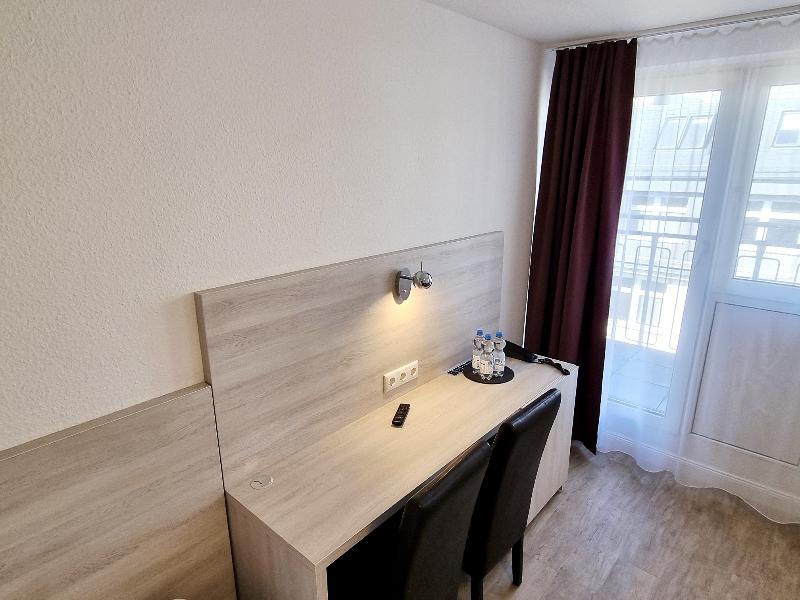 Adler Hotel Frankfurt - Oda