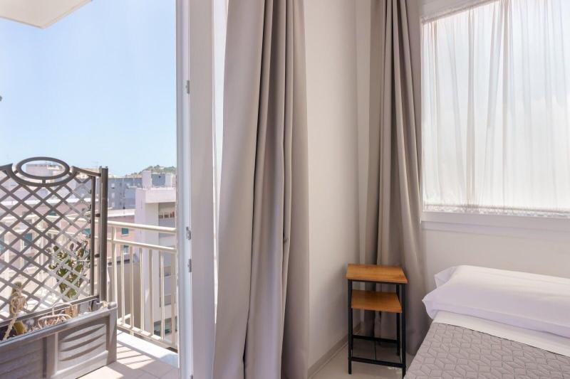 Petrarca Venti Rooms - Genel