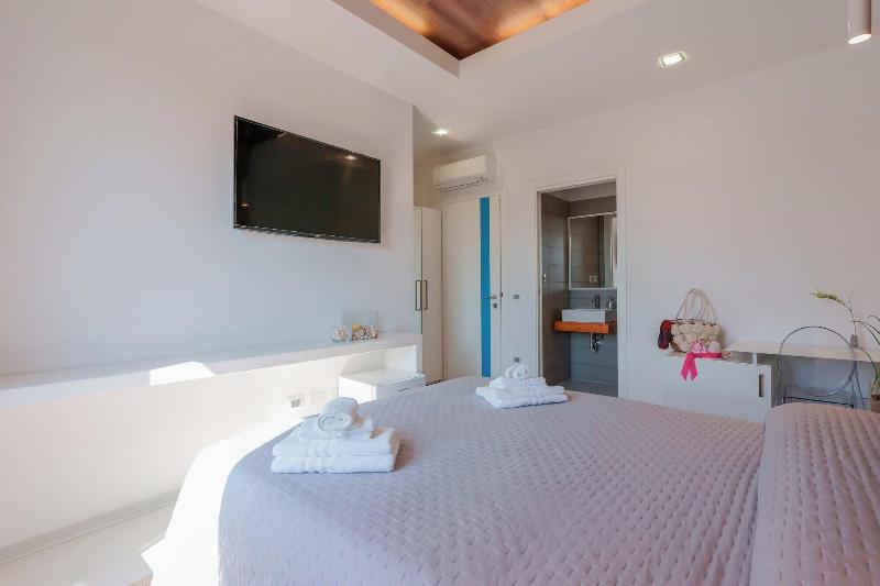 Petrarca Venti Rooms - Oda
