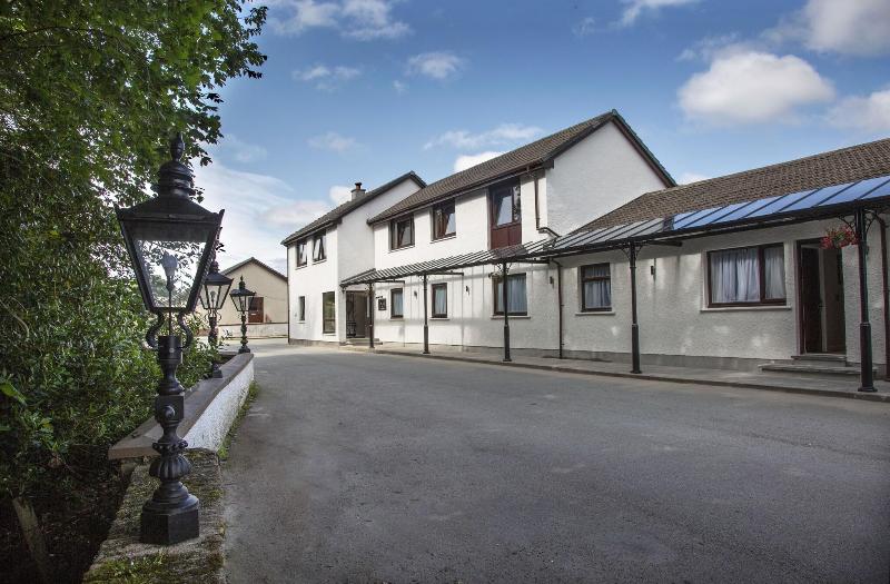 The Skye Inn - Genel