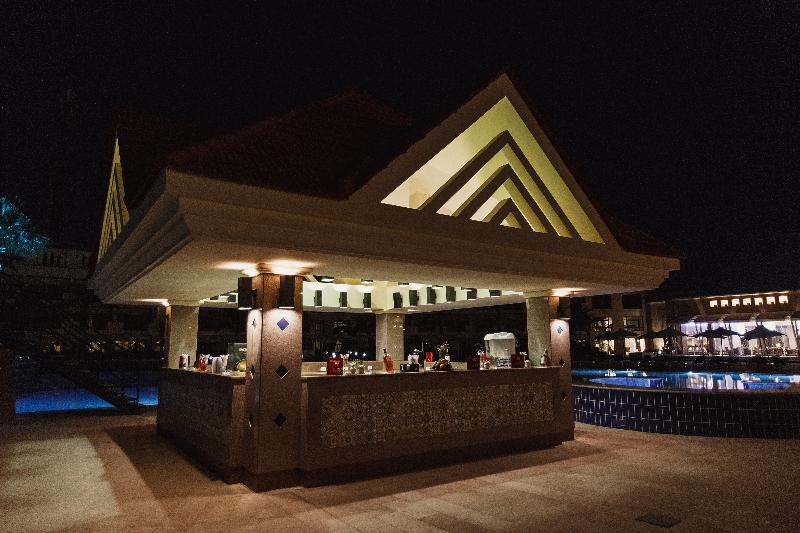 Xperience Kiroseiz Parkland Resort - Bar