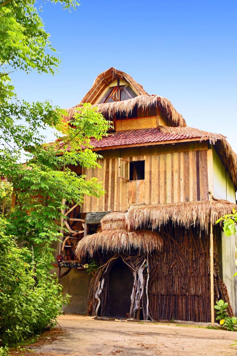 The Rabbit Tree - Hostel - Genel