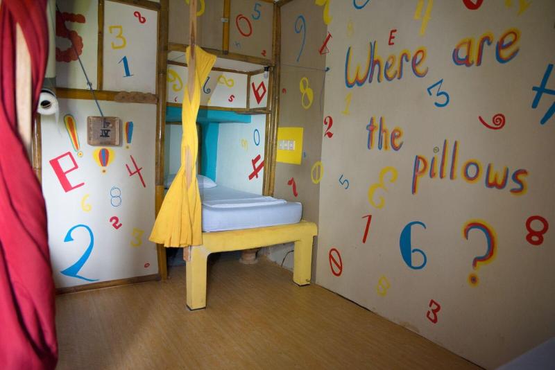 The Rabbit Tree - Hostel - Oda