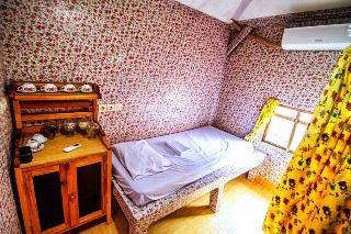 The Rabbit Tree - Hostel fotoÄŸrafÄ±