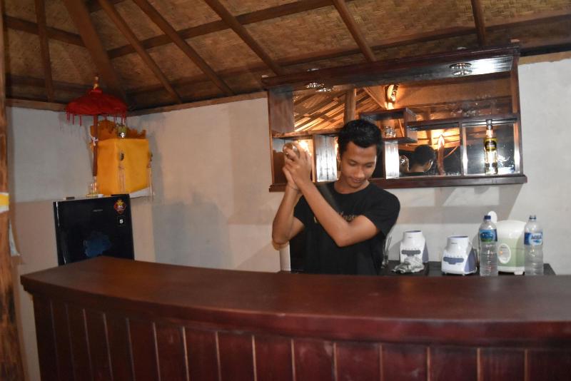 Menjangan Homestay - Bar