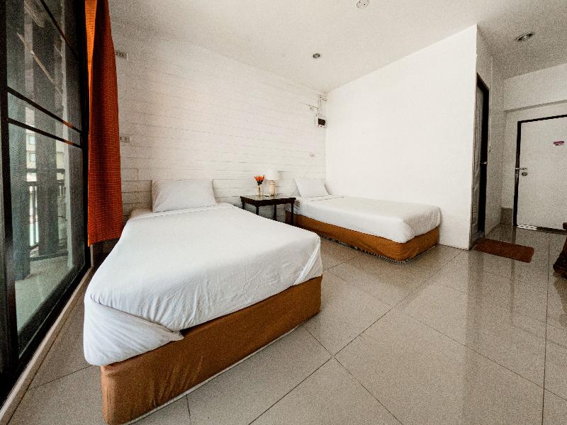 Back Home Backpackers - Hostel - Oda