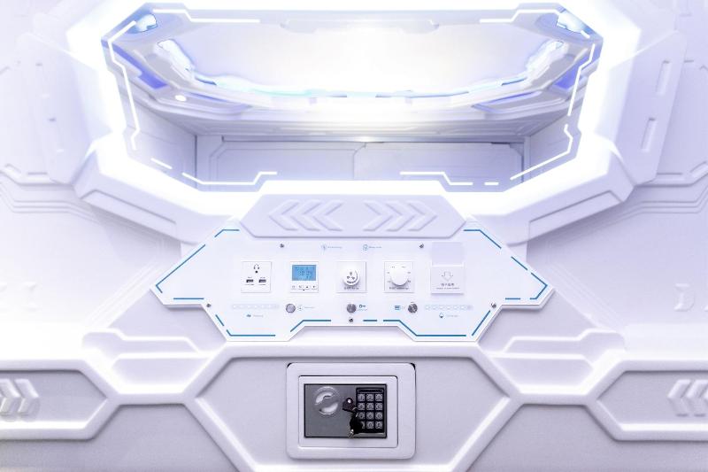 Avagard Capsule Hotel - Suvarnabhumi Airport - Oda