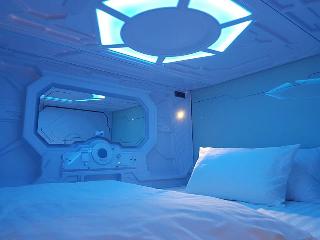 Avagard Capsule Hotel - Suvarnabhumi Airport fotoÄŸrafÄ±
