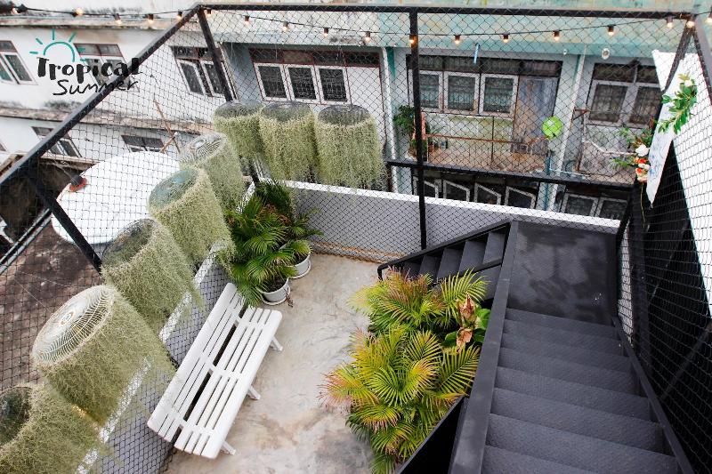 Tropical Summer Hostel - Genel