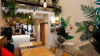 Tropical Summer Hostel fotoÄŸrafÄ±