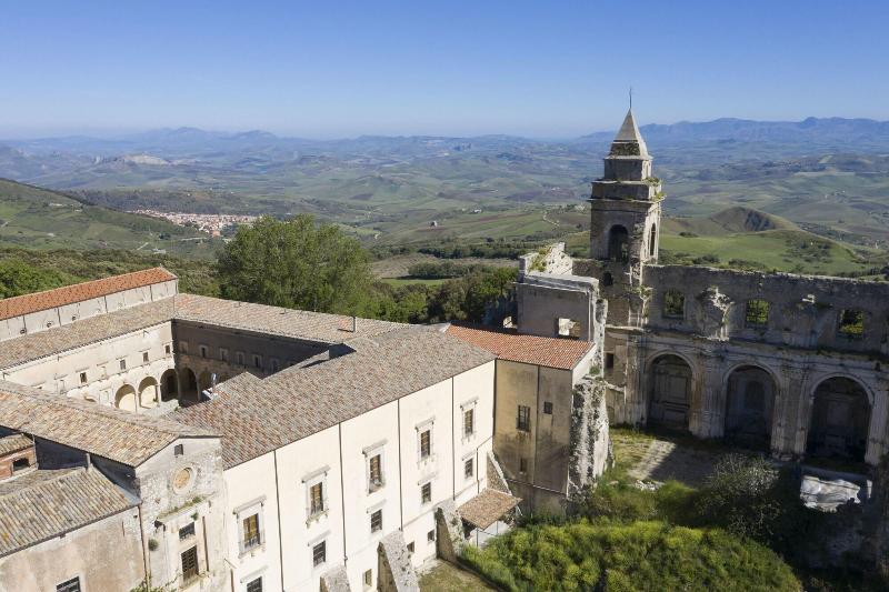 Abbazia Santa Maria Del Bosco - Genel