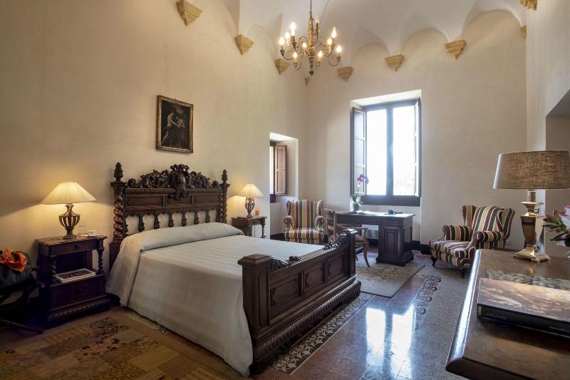 Abbazia Santa Maria Del Bosco - Oda
