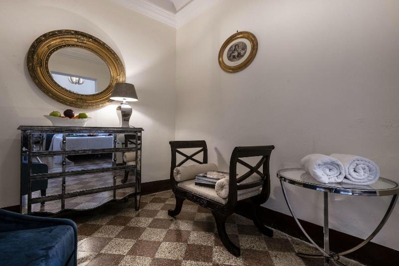 Abbazia Santa Maria Del Bosco - Oda