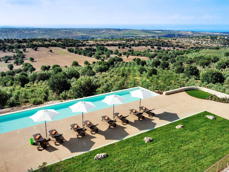 Relais Chiaramonte - Havuz