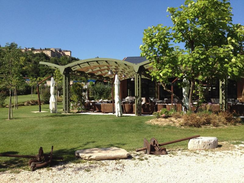 Relais Magione Papale - Genel