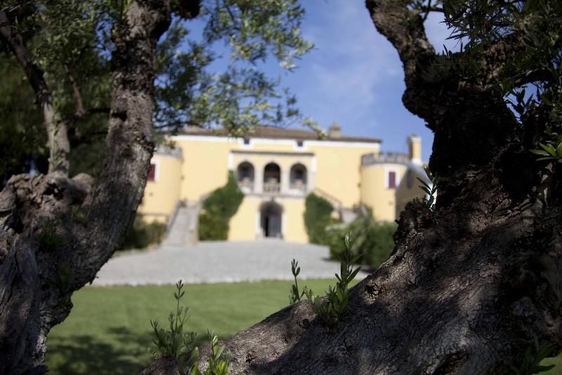 Castello Di Serragiumenta - Genel