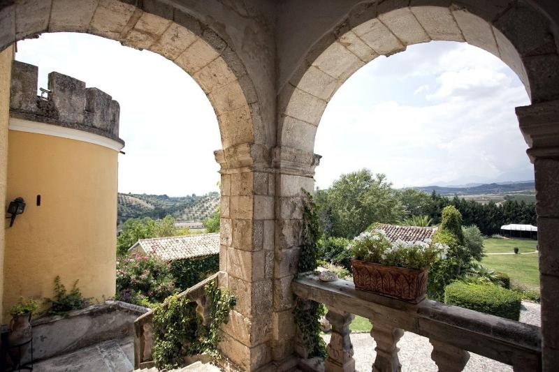 Castello Di Serragiumenta - Genel