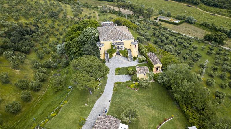 Castello Di Serragiumenta - Genel
