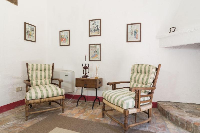Castello Di Serragiumenta - Oda