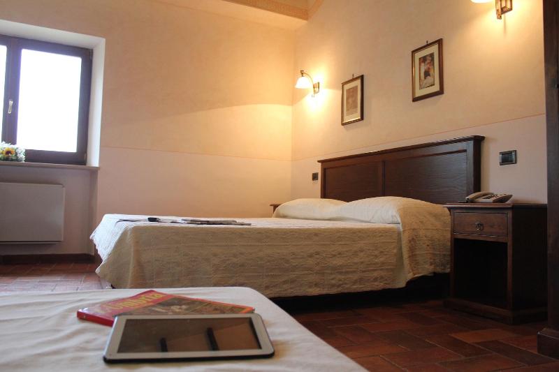 Valle Rosa Country House - Oda