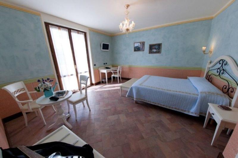Valle Rosa Country House - Oda