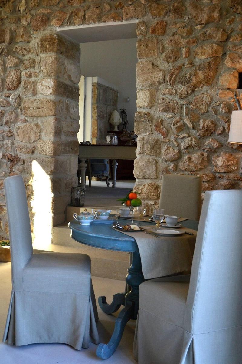 Scilla Maris Charming Suites-Restaurant - Lobi