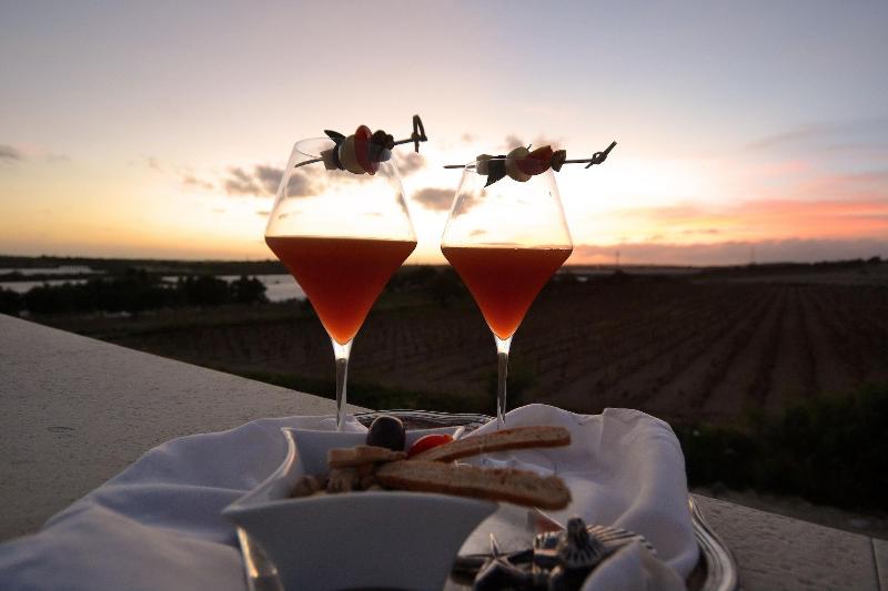 Scilla Maris Charming Suites-Restaurant - Genel