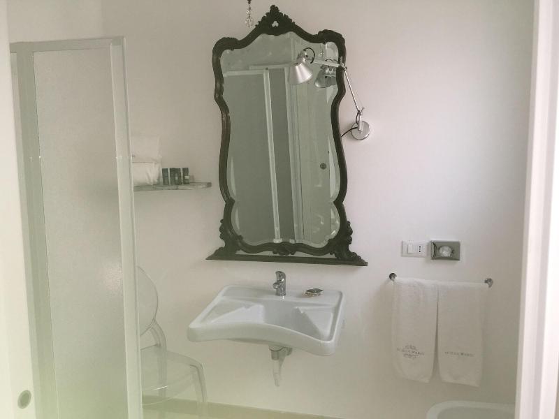 Scilla Maris Charming Suites-Restaurant - Oda