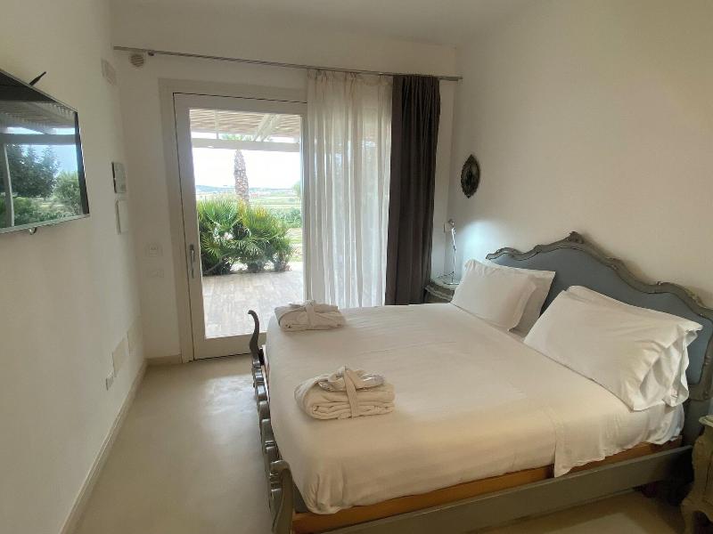 Scilla Maris Charming Suites-Restaurant - Oda