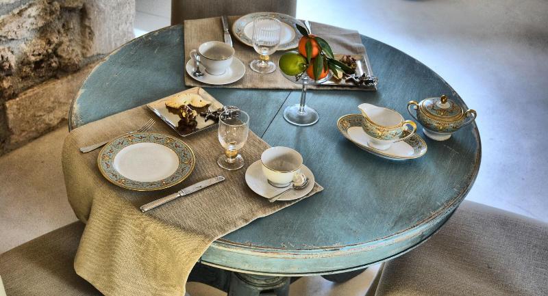 Scilla Maris Charming Suites-Restaurant - Restoran