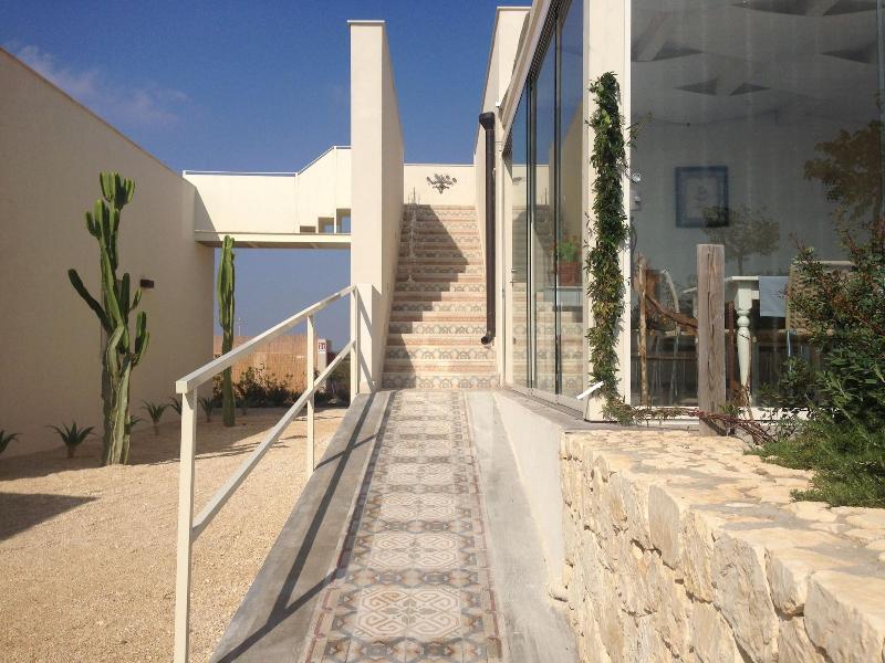 Scilla Maris Charming Suites-Restaurant - Teras