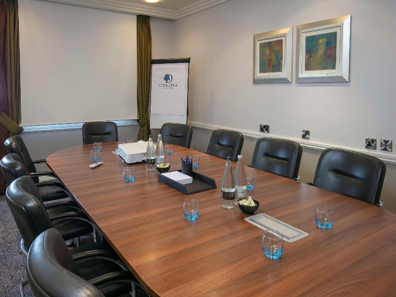 DoubleTree by Hilton Stratford-upon-Avon - Genel
