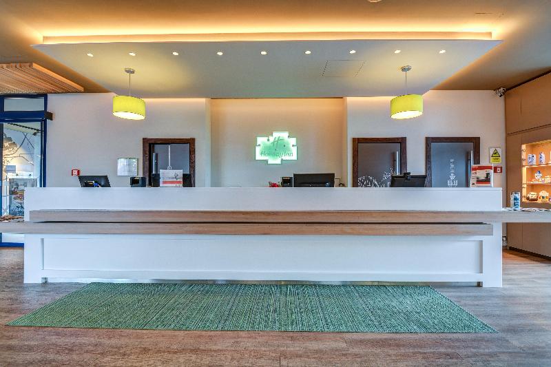Holiday Inn Prague Airport - Lobi