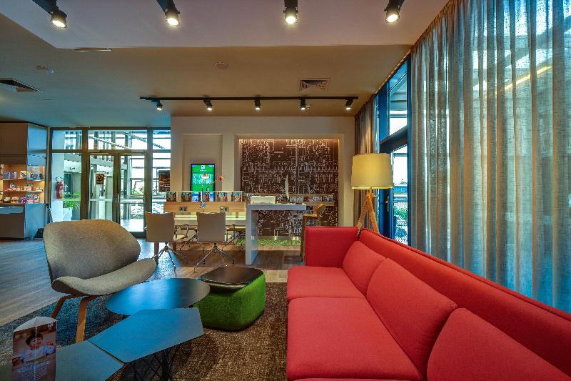 Holiday Inn Prague Airport - Genel