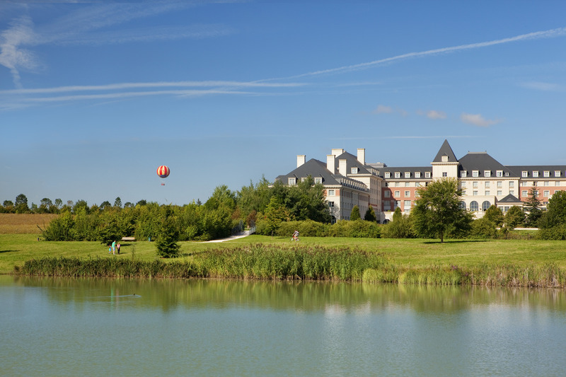 Dream Castle Paris - Genel