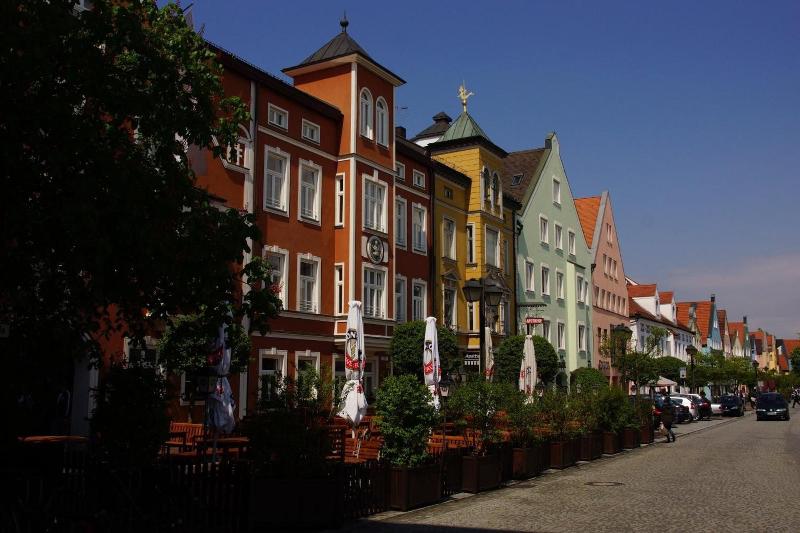 Motel Einstein Erding - Genel