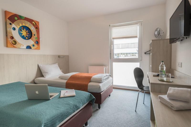 Motel Einstein Erding - Genel