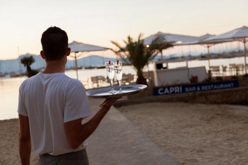 Capri - Bar