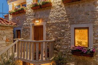 Damida Luxury Rooms