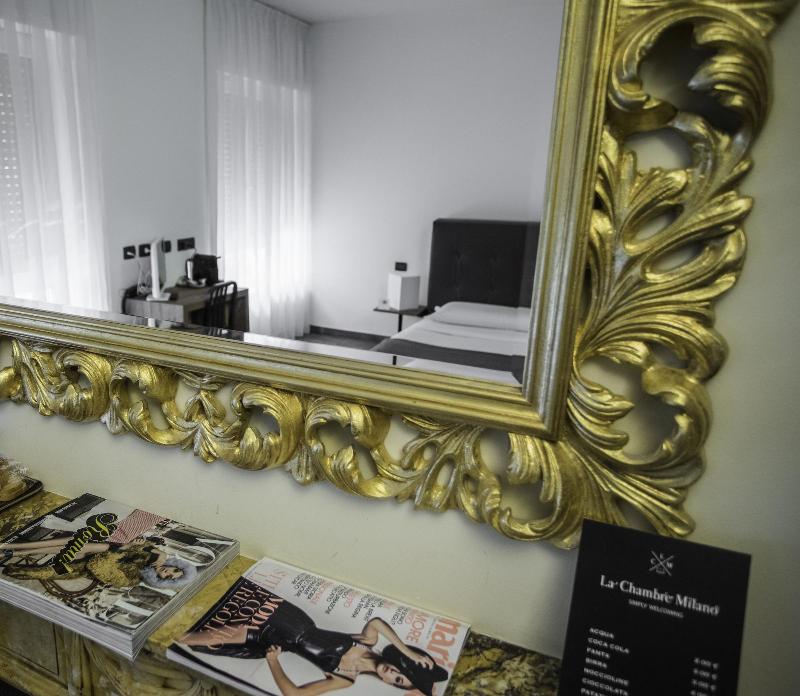 La Chambre Milano - Lobi