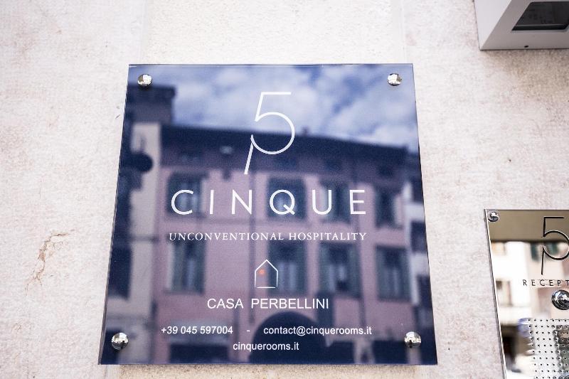 Cinque Luxury Rooms - Genel
