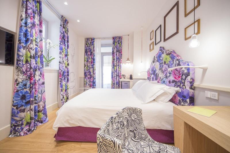 Cinque Luxury Rooms - Oda