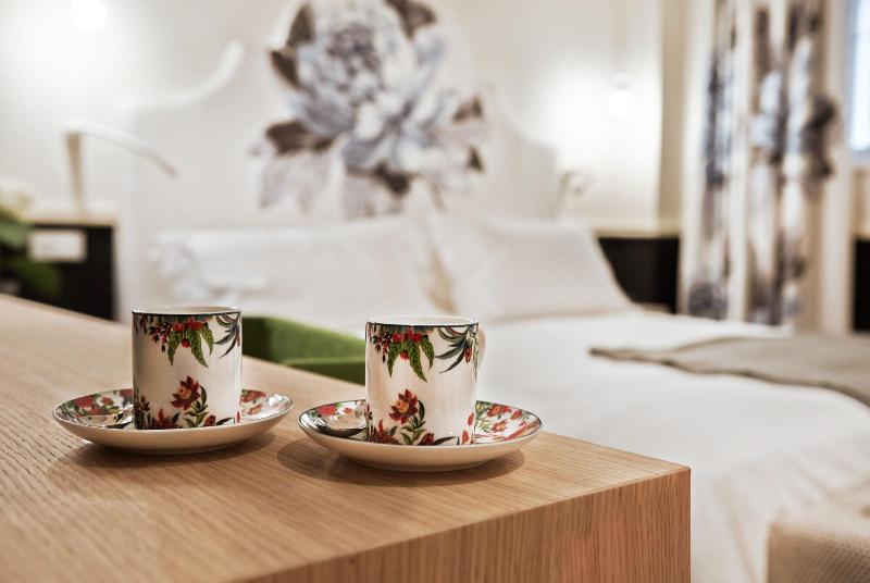 Cinque Luxury Rooms - Oda
