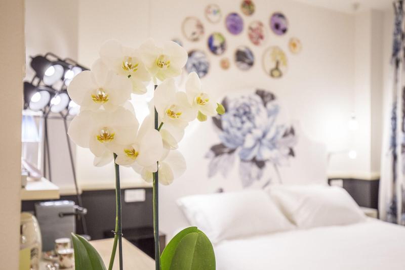 Cinque Luxury Rooms - Oda