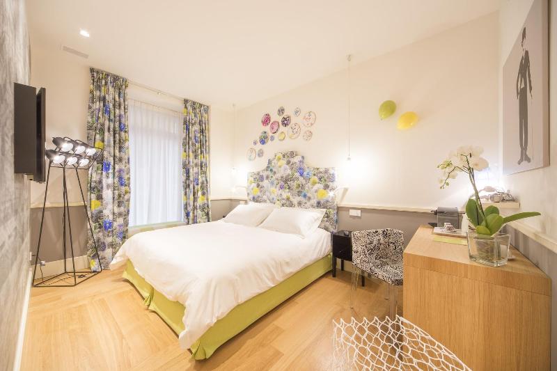 Cinque Luxury Rooms - Oda